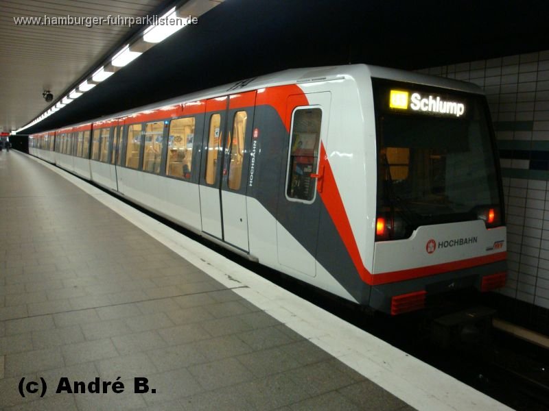 DT4 114-21,HHA-U Bahn,AB.jpg